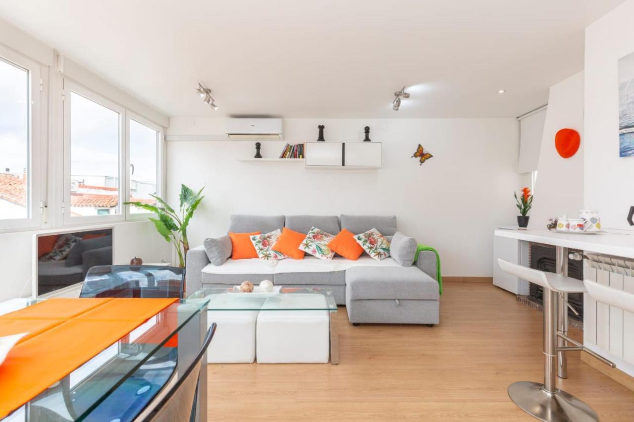 Apartamento Atico Las Letras - Alojamiento De Temporada Мадрид Экстерьер фото